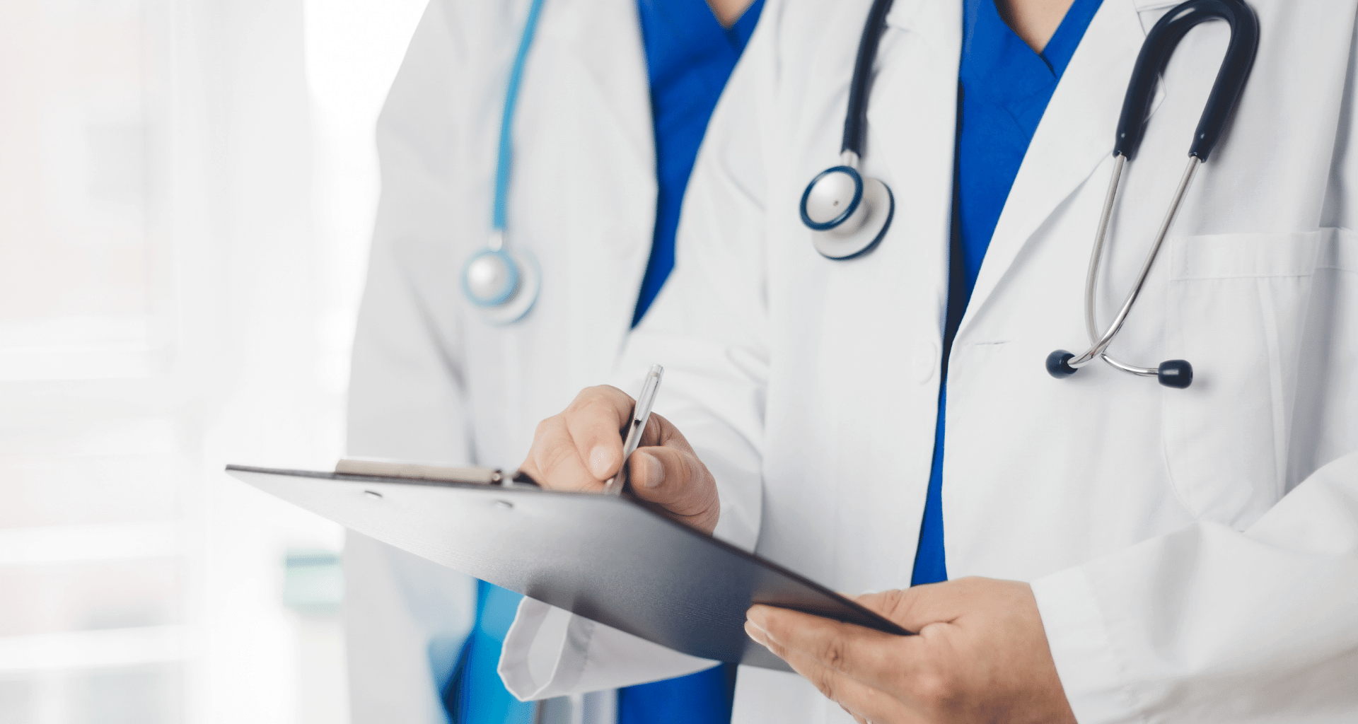 Ubezpieczenie OC, a forma zatrudnienia lekarza